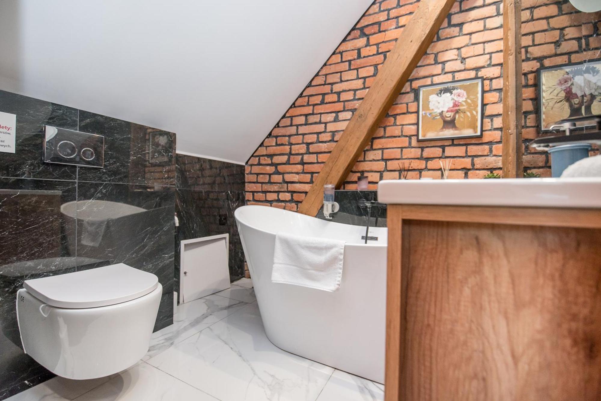 Przytulny Apartament Z Wieżą Gliwice Zewnętrze zdjęcie