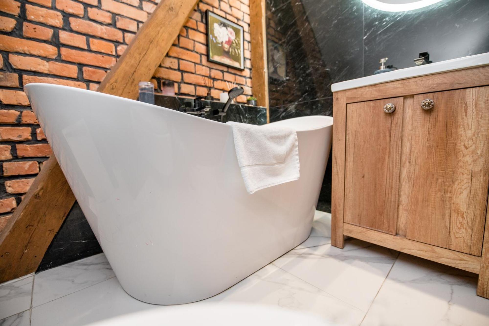 Przytulny Apartament Z Wieżą Gliwice Zewnętrze zdjęcie