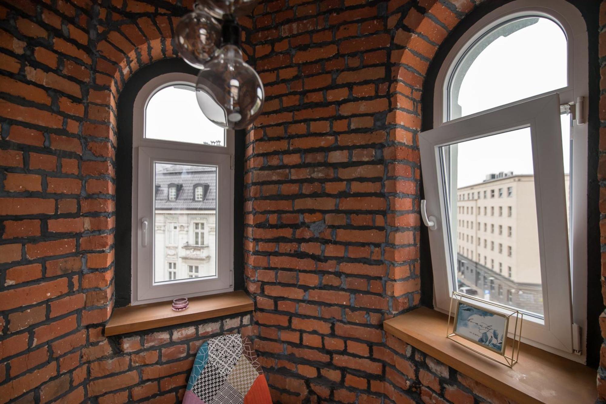 Przytulny Apartament Z Wieżą Gliwice Zewnętrze zdjęcie